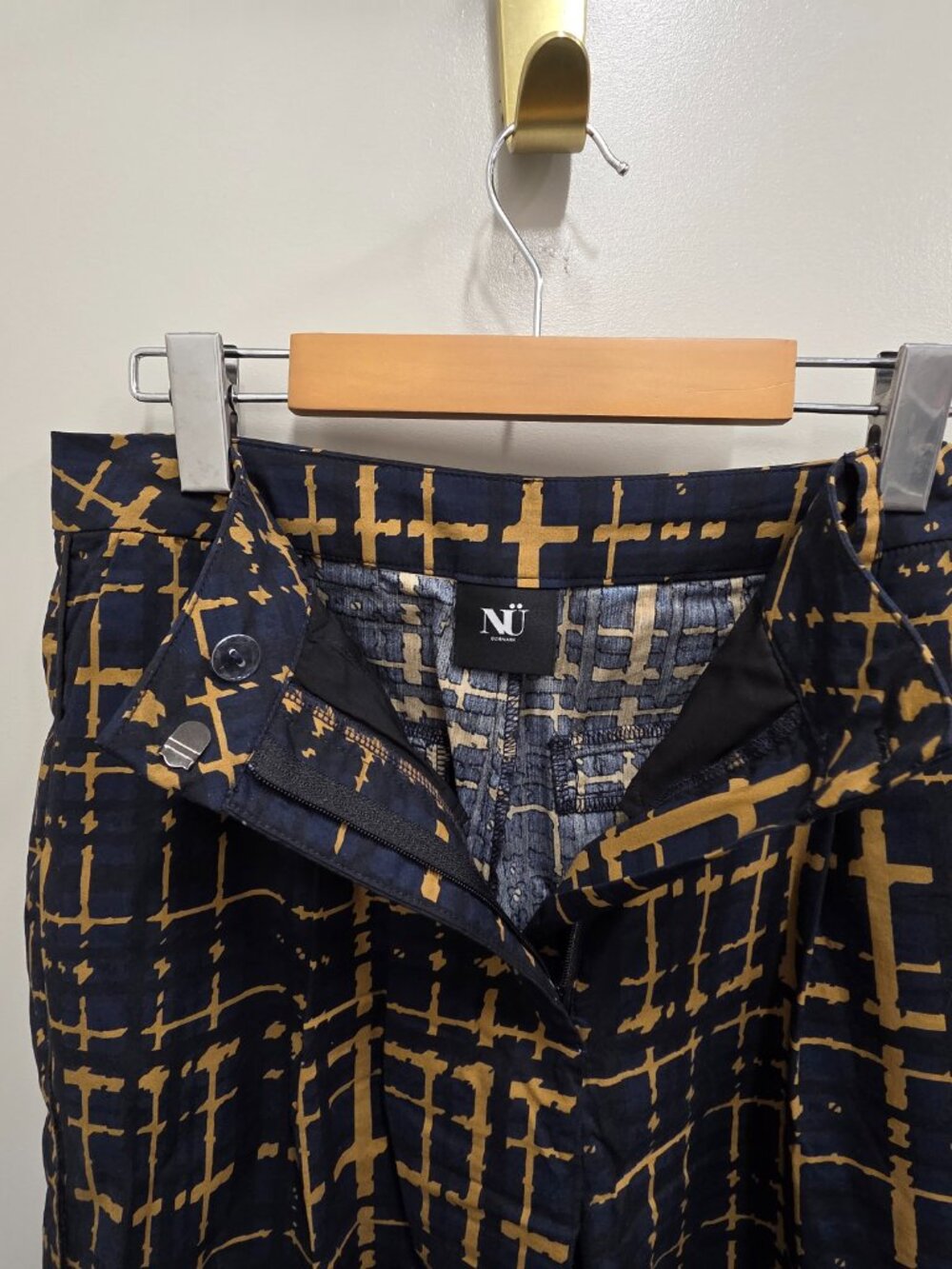 NU Denmark Navy and Gold Print Two Piece Suit - Picture 14 of 14